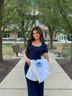 Zaina Ahmed stands outside on the Downers Grove Campus