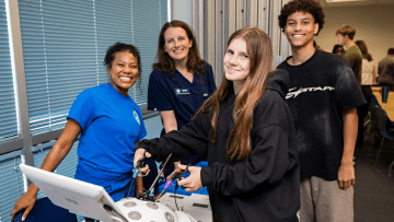 Arizona high schoolers attend the Health Sciences Career Day at Midwestern University's Glendale Campus