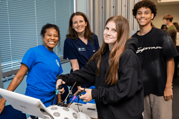 Arizona high schoolers attend the Health Sciences Career Day at Midwestern University's Glendale Campus