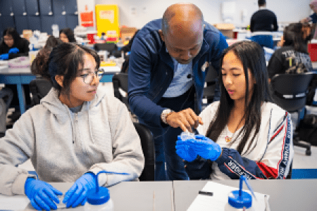 Arizona high schoolers attend the Health Sciences Career Day at Midwestern University's Glendale Campus
